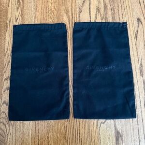 Givenchy Dust Bag Set